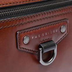 Beauty case uomo in pelle-The Bridge Clearance