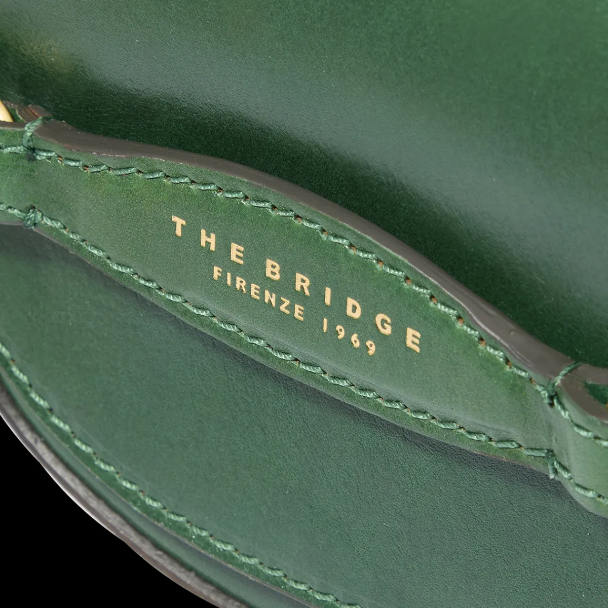 Borsa tracolla in pelle compatta-The Bridge Online