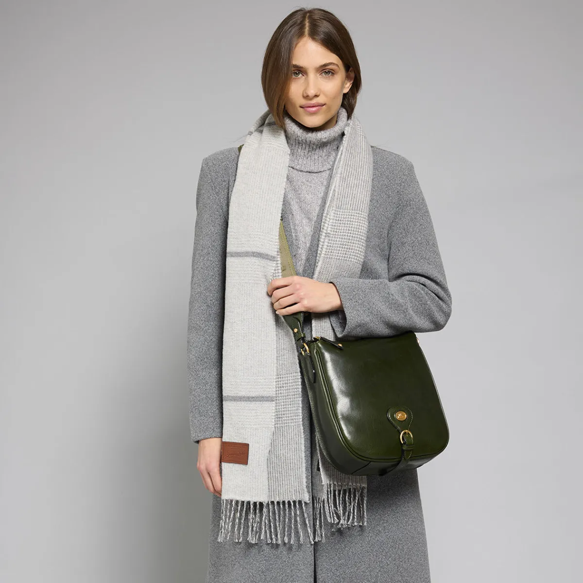 Borsa tracolla in pelle donna con chiusura zip-The Bridge Best