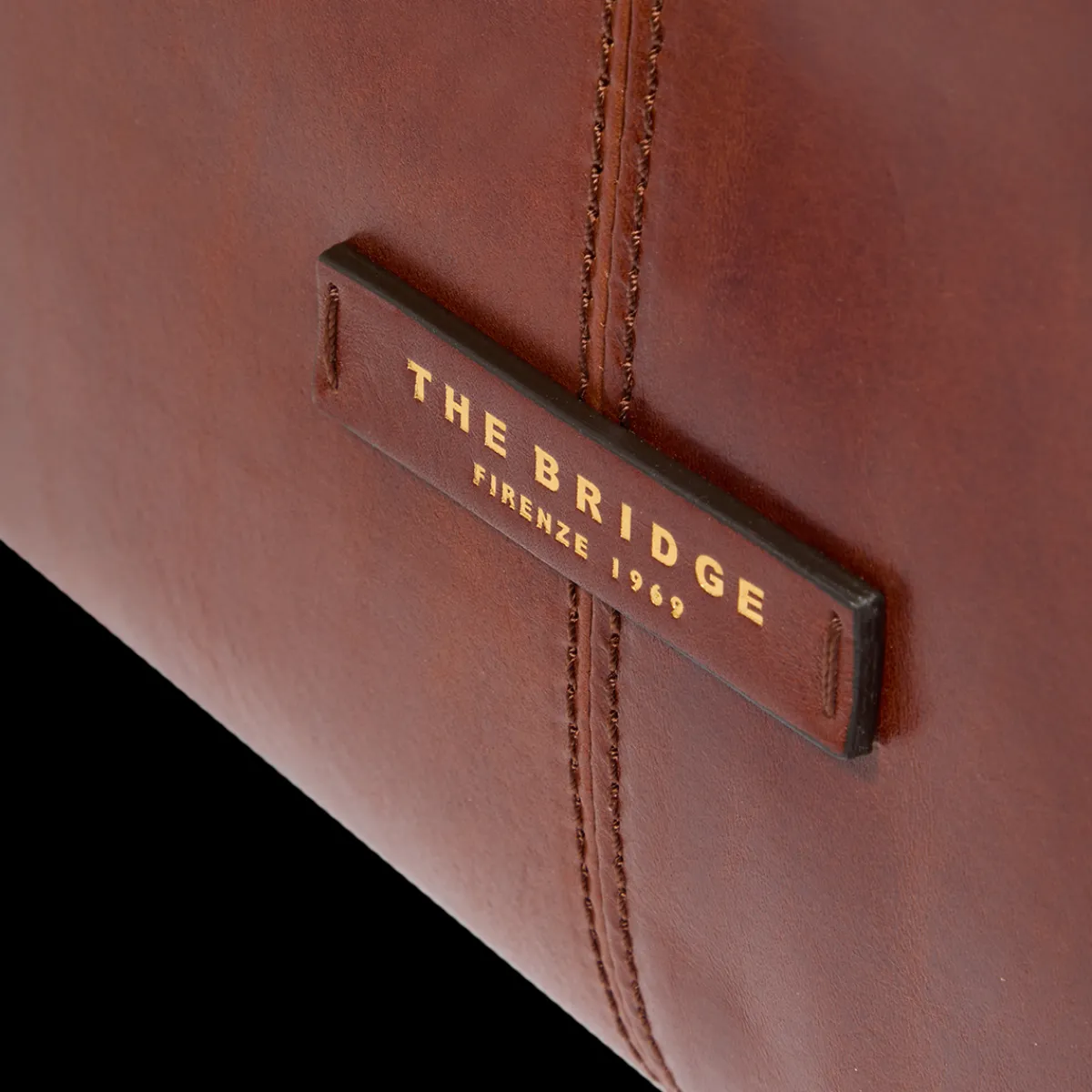 Borsa tracolla pelle chiusa con zip taglia l-The Bridge Best