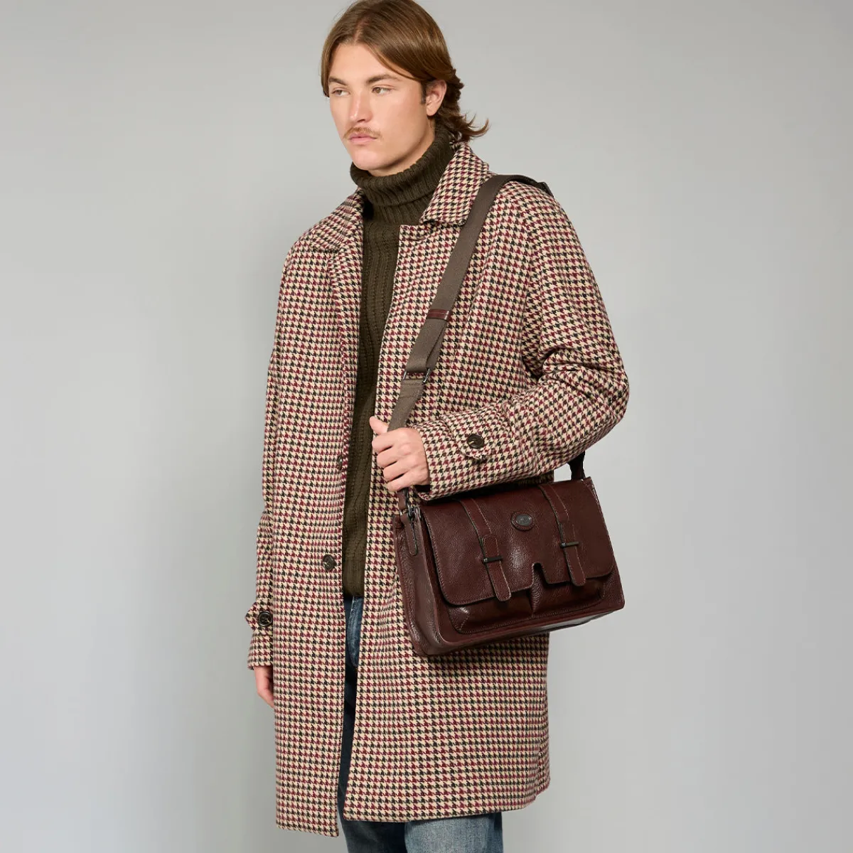 Cartella in pelle con tracolla-The Bridge New