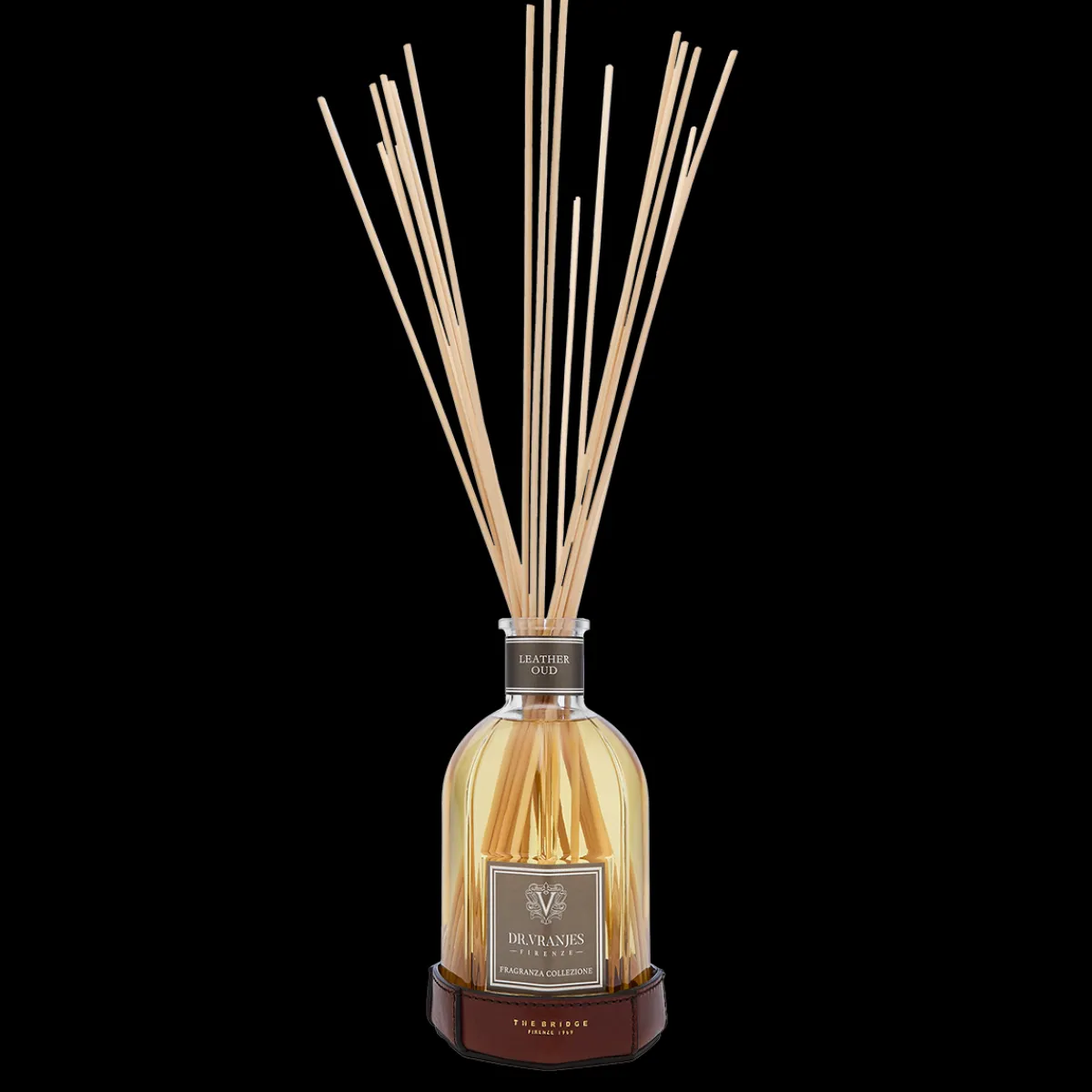 Limited Edition fragranza ambiente Leather Oud (1250 ml) con sottobottiglia in pelle-The Bridge