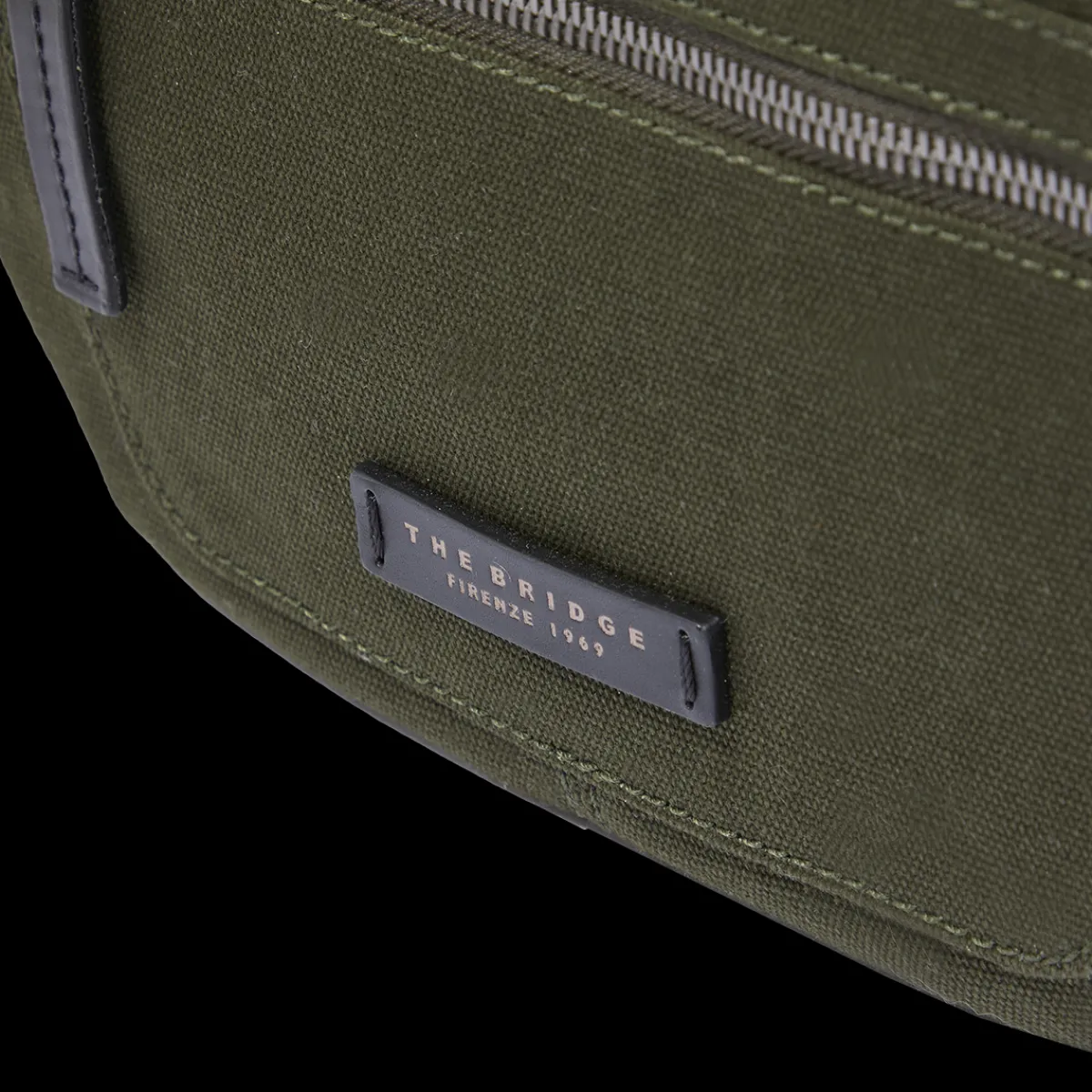 Marsupio uomo in pelle e tessuto con zip frontale-The Bridge Hot