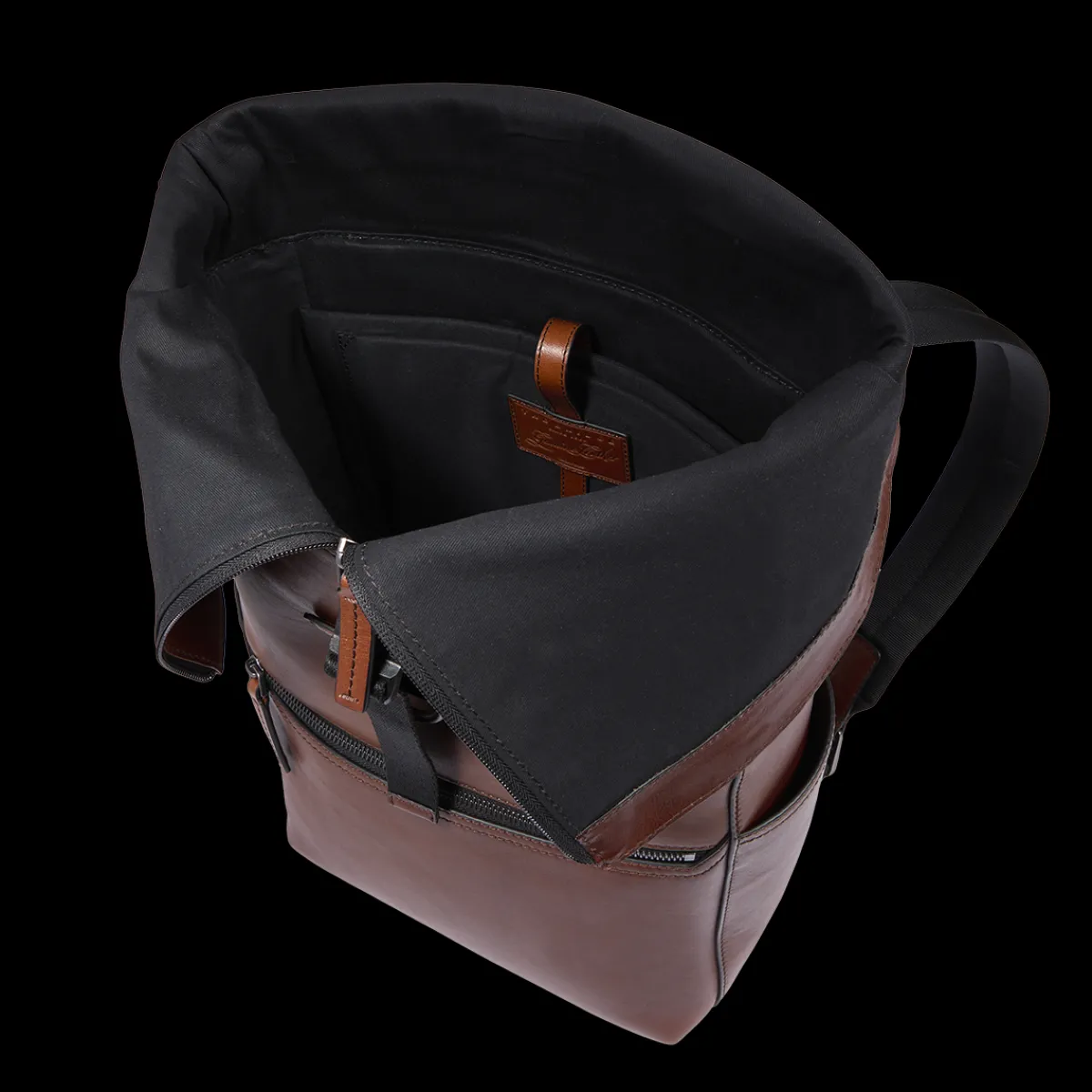 Zaino in pelle uomo con apertura roll-top-The Bridge New